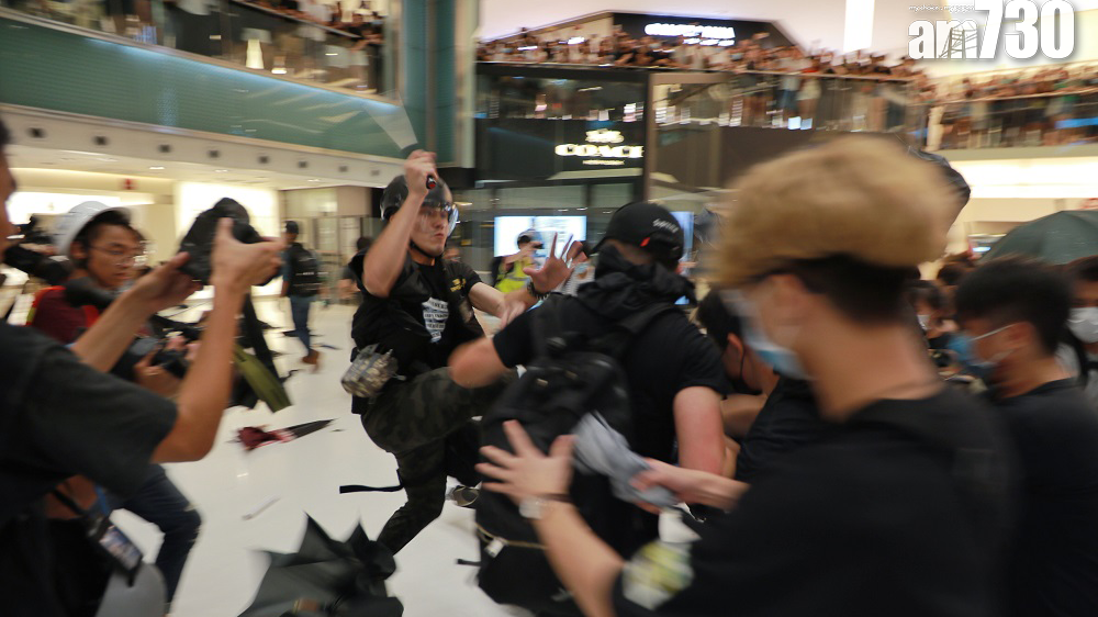 2019年7月14日沙田新城巿廣場爆發警民衝突
