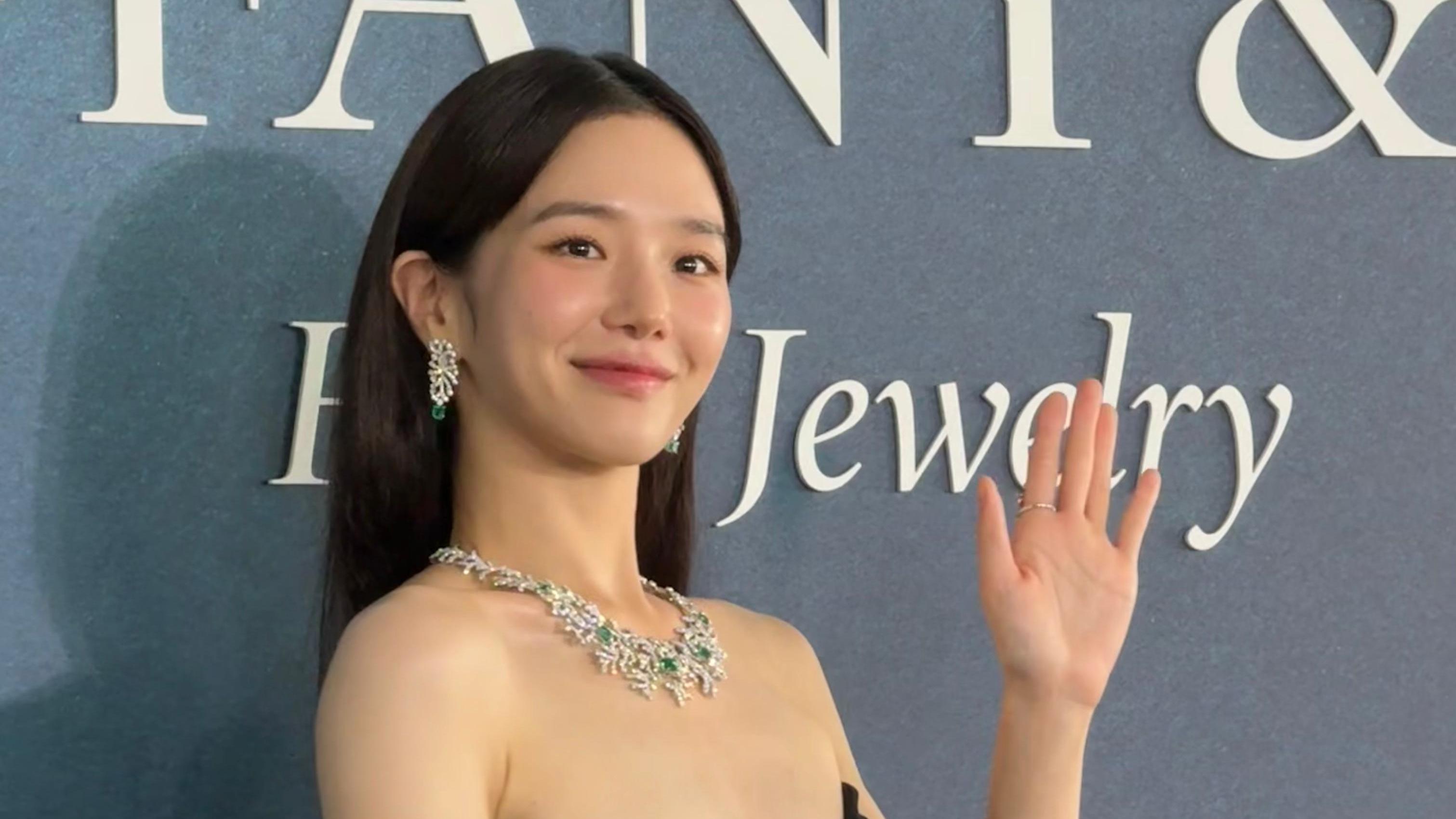 朴圭瑛性感襲港 順道宣傳《魷魚遊戲3》月底上架