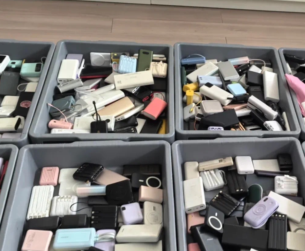 不少沒有3C認證的充電寶只能被留在機場。（資料圖片）