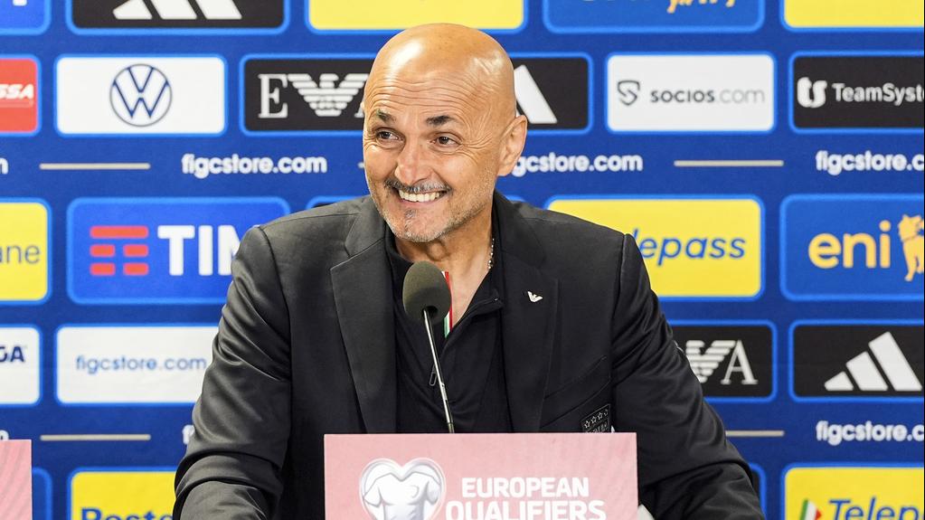 史巴列堤出席記者會。(美聯社)