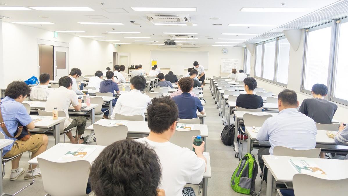 日本警察調查TOEIC代考的案件。(網上圖片)