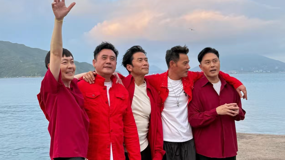 Hey Brother推新歌尋初心 5位大叔清晨拍MV曝曬餵蚊