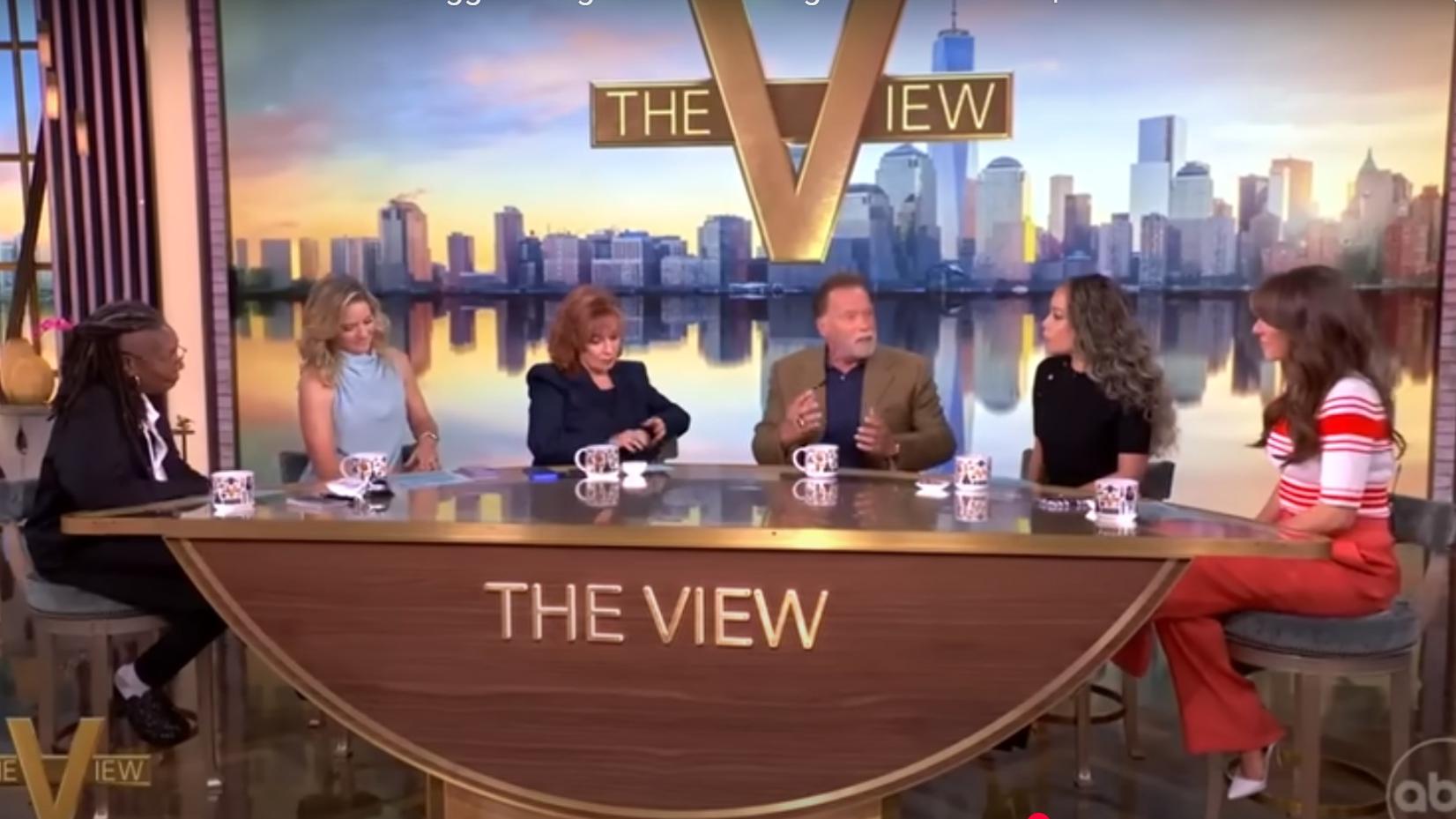 阿諾指移民要回饋美國 胡比高拔：他們努力過正常的生活(有片)