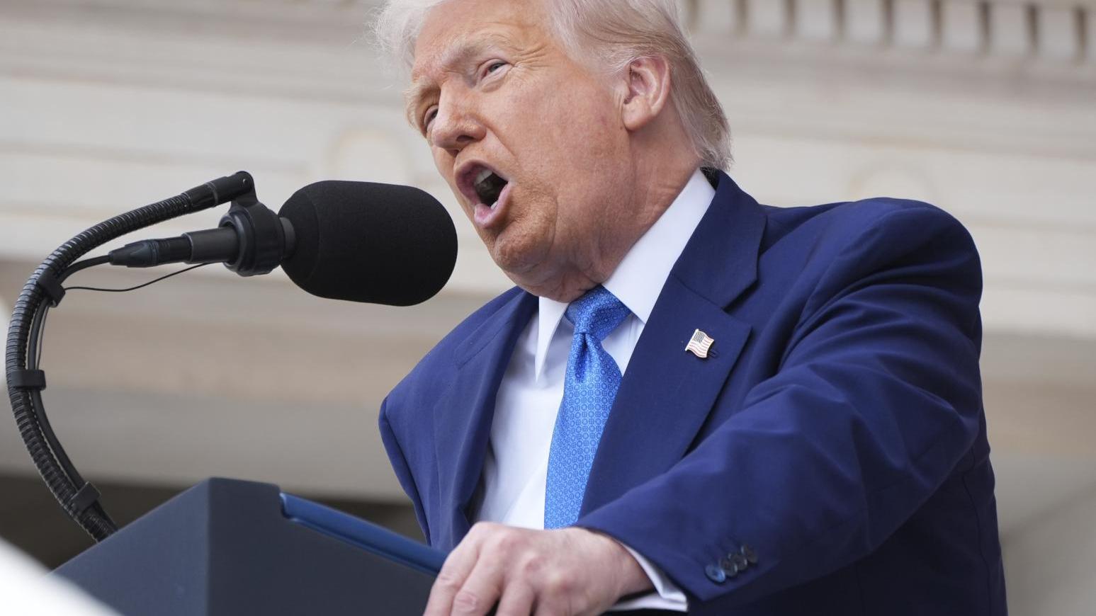 特朗普的關稅政策引發全球經濟震盪。（資料照／美聯社）