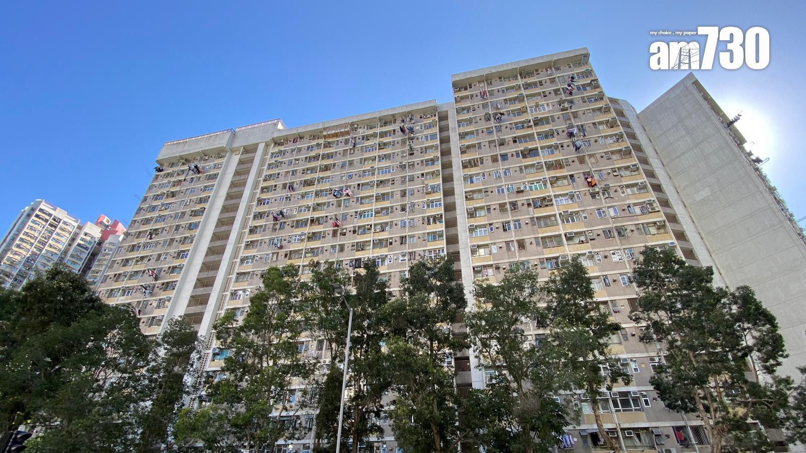 屯門公屋田景邨一伙未補地價中層開放式戶，最新以98萬元沽出，呎價僅2,800元。