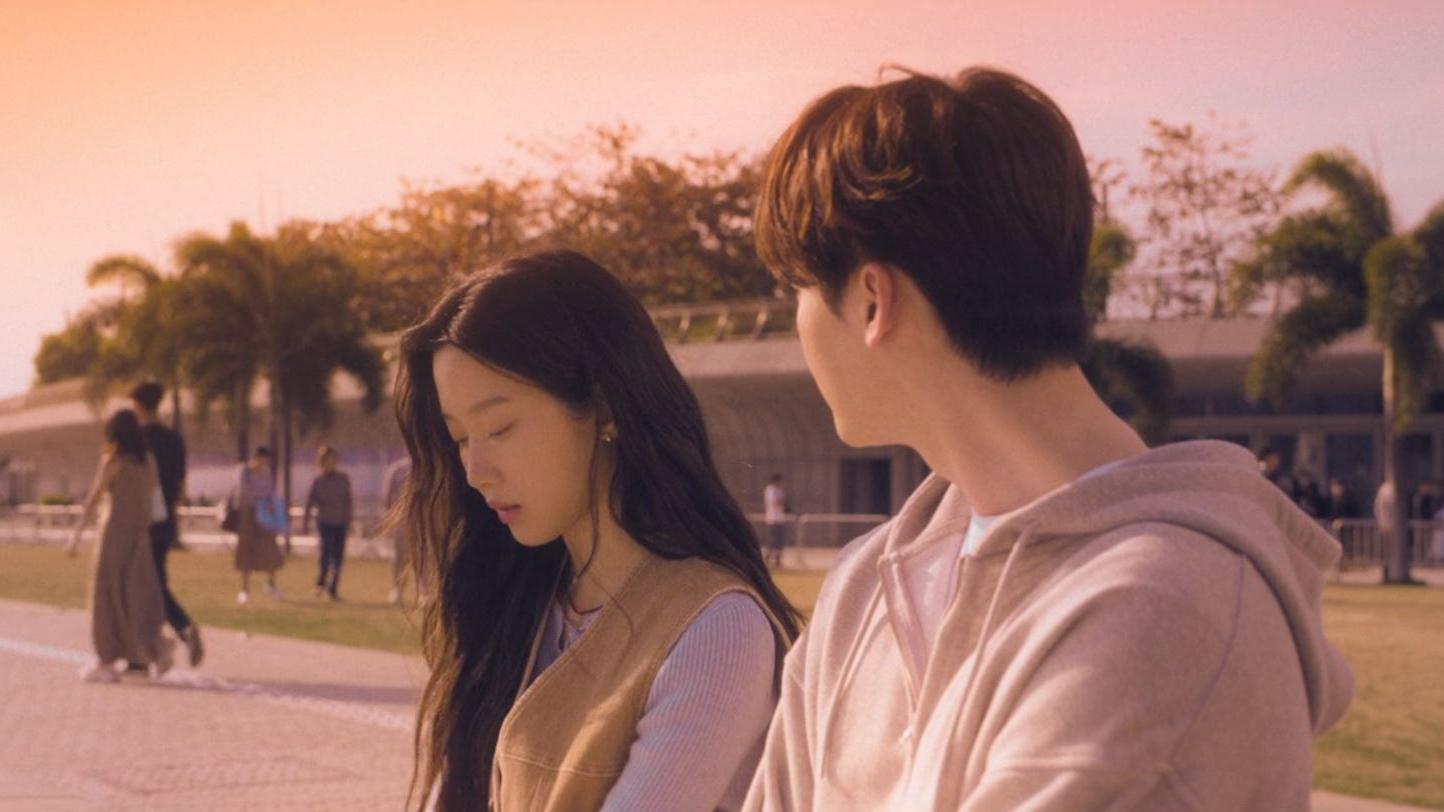 瑞草洞｜香港維園西九柏麗大道取景 李鍾碩文佳煐邂逅定情