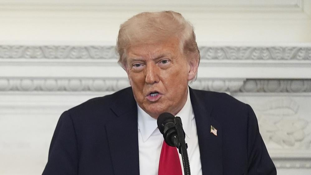 俄烏戰爭，特朗普：50天內不結束戰事，將向俄徵100%關稅及次級關稅。(AP)