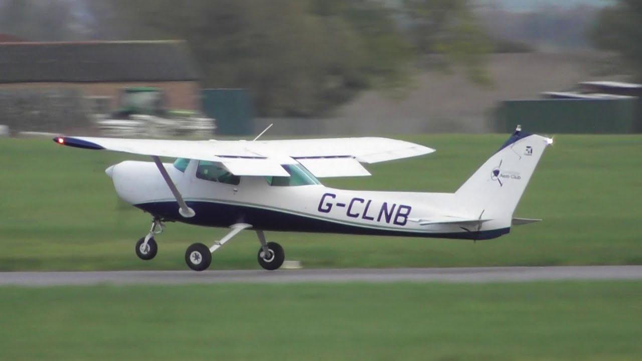 加拿大2機疑通訊問題空中相撞，學員雙雙斃命。(Cessna 152。網上圖片)