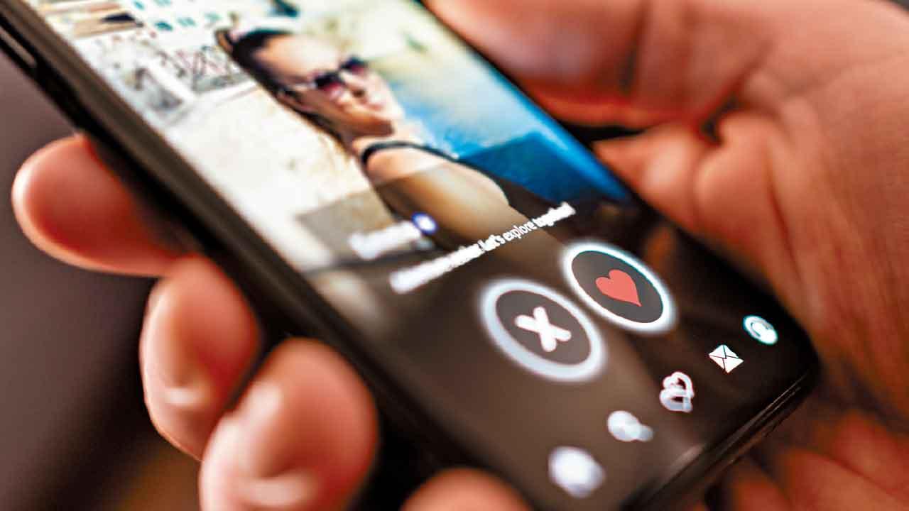 警7月至今接80宗援交騙案 13歲少年IG交友花盡5千未見一面