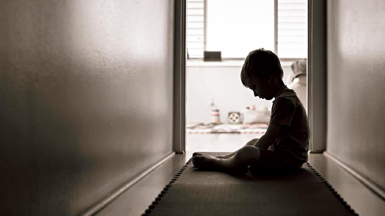 學業壓力大 乏家校情感連結 一成學童指從未快樂過