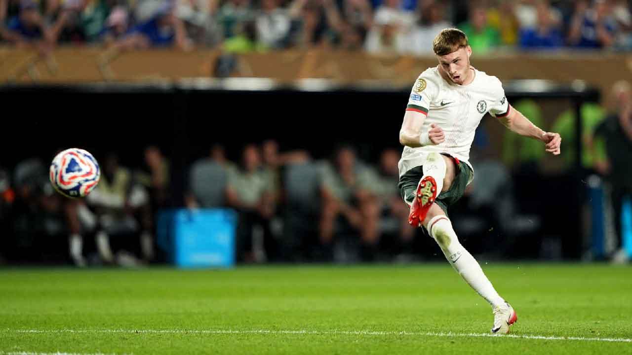 世冠盃｜4強開火 車路士有活力致「富」