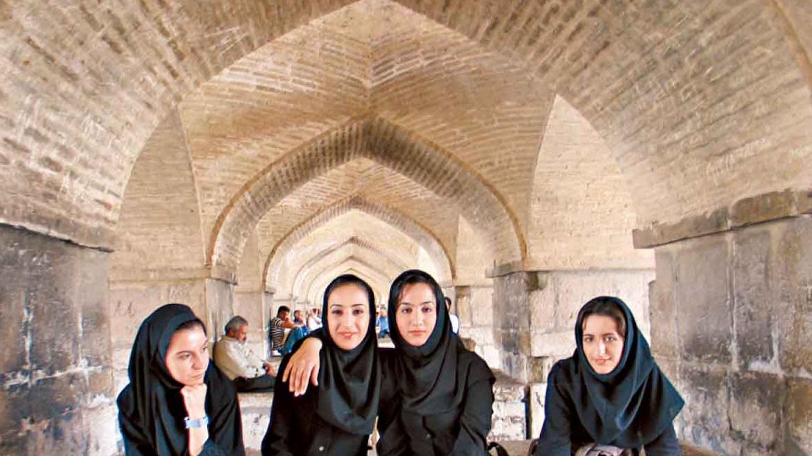 伊朗最美城市 油價香港百分一