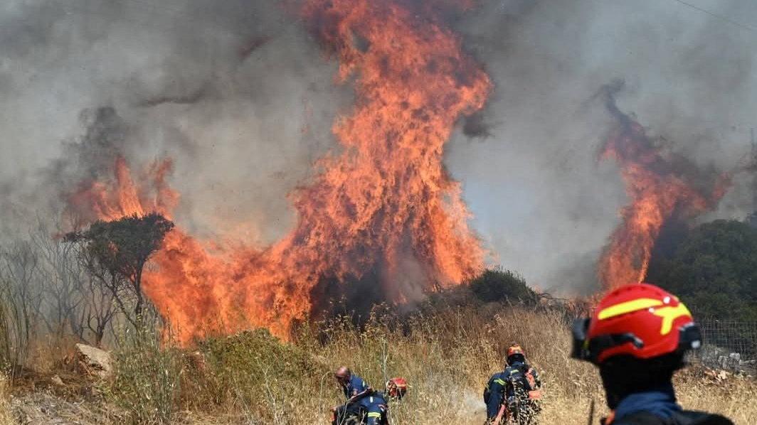 希臘氣溫達44度觸發55處山火 最少5傷