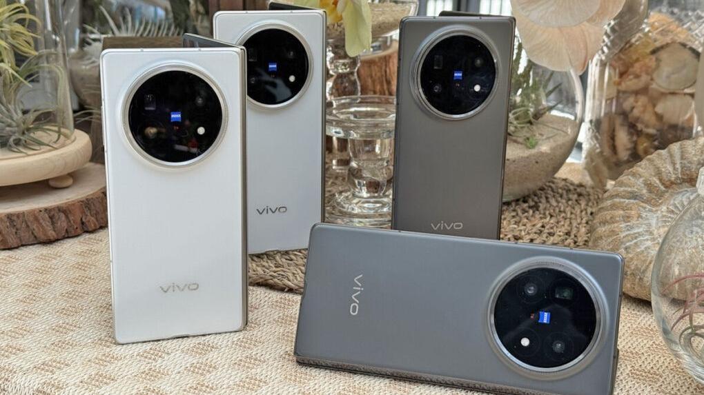 vivo X Fold5海外發布　兼享輕薄設計／硬淨機身／超強IPX9+水底摺屏