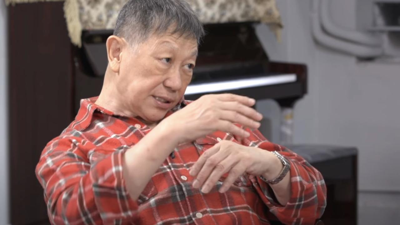 羅浩楷患柏金遜症靠6架輪椅代步 圈中「股神」 曾開班教投資