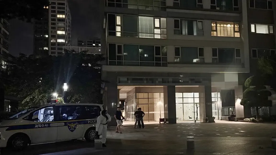 韓六旬翁生日會殺子案 疑犯廿年前買子彈放倉庫 YouTube學製槍。（網上圖片）