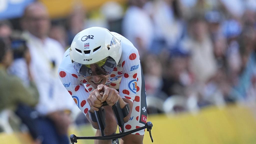 環法｜第五站伊雲尼甫大熱奪冠 普加卡奪「黃色戰衣」創歷史。（美聯社）