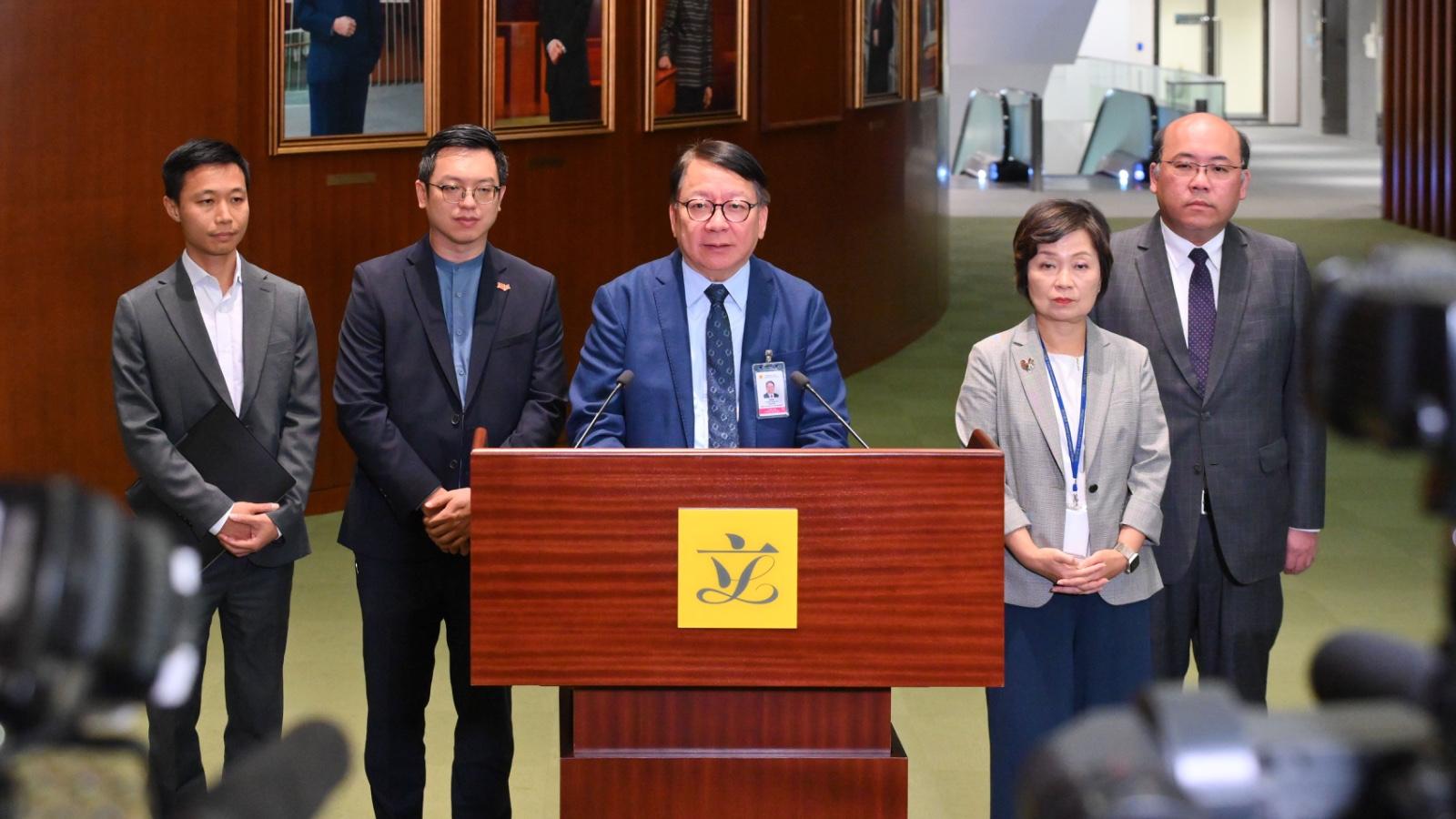 小紅書教來港讀書產子，陳國基指或構成虛假陳述，但相信是少數情況