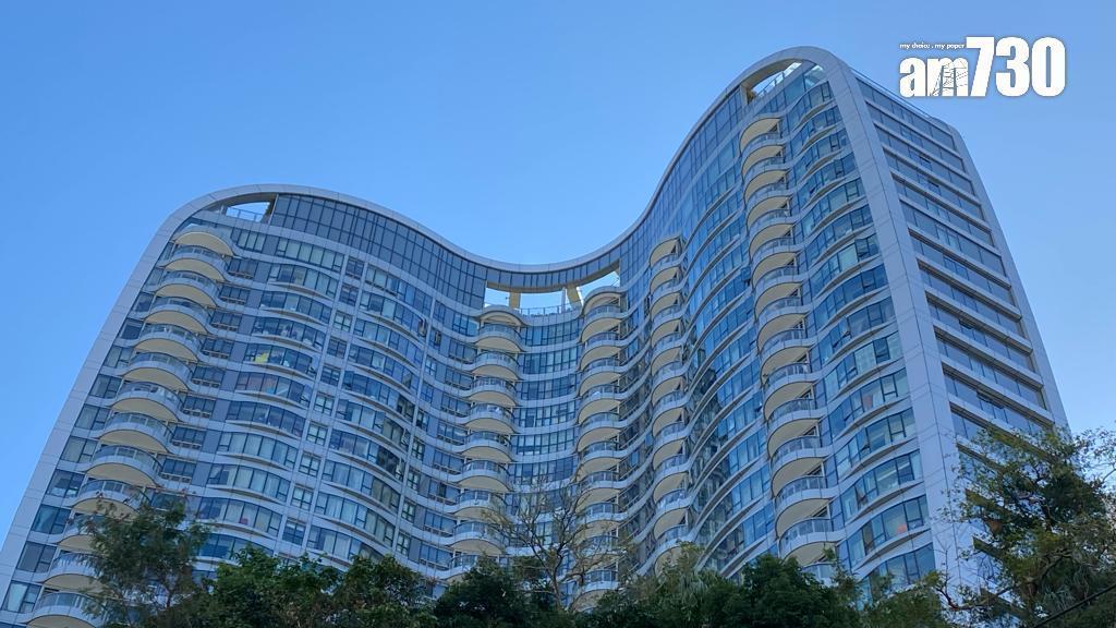 市場消息指，港超聯「標準流浪」會長莫耀強家族將持有11年的鰂魚涌Mount Parker Residences四房沽出，帳面損手270萬元。