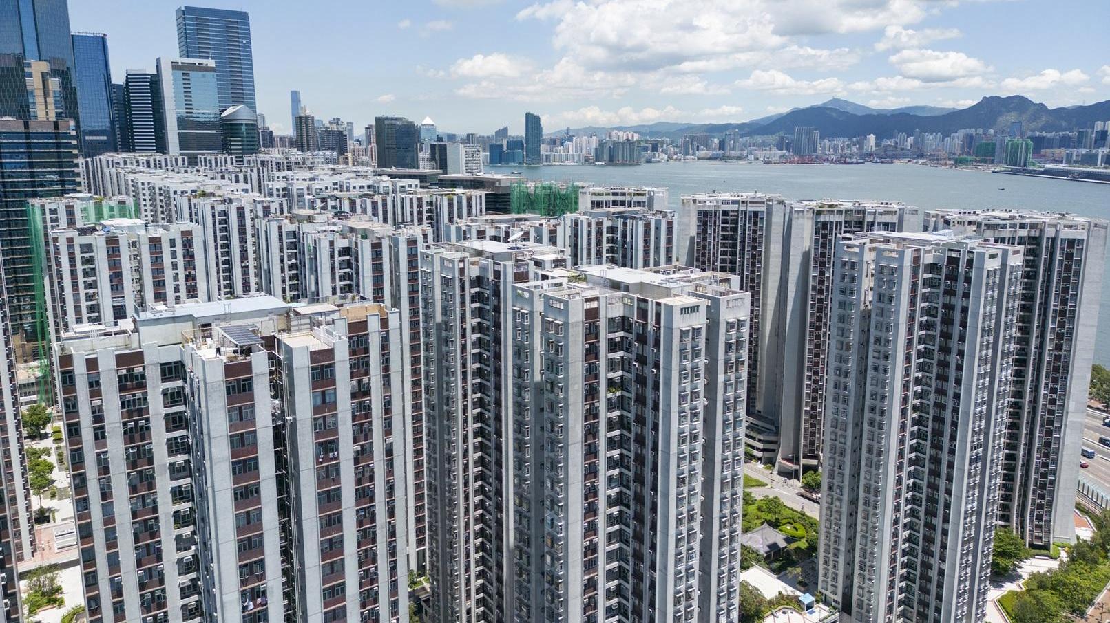 太古城本周末錄得2宗成交，最新平均實用呎價報13,333元，接周略有下調。