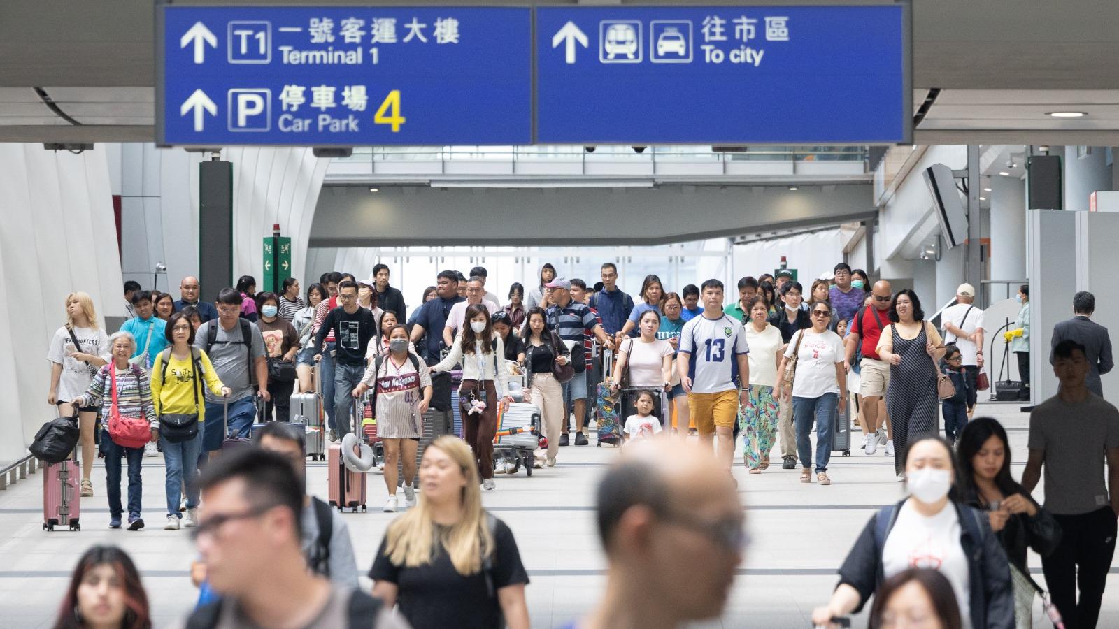 機管局上年度賺逾24億 10年來首次向政府派息13億