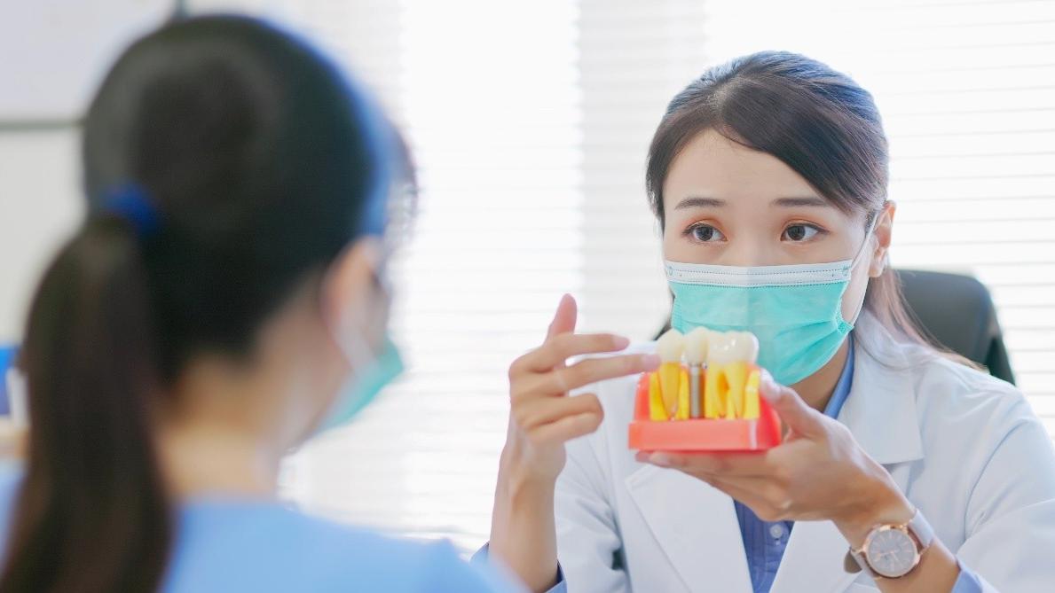 植牙醫生怎樣選？幾個重點助你安心決定