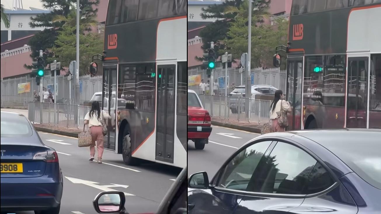 女子跑出馬路拍打巴士車門。(網上影片截圖)
