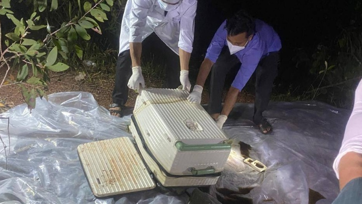 柬埔寨河中飄浮惡臭行李箱 打開驚見外國人男屍
