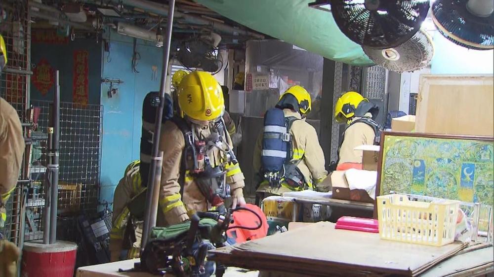 米芝蓮推介深水埗「合益泰小食」火警，無人受傷。(無綫新聞截圖)