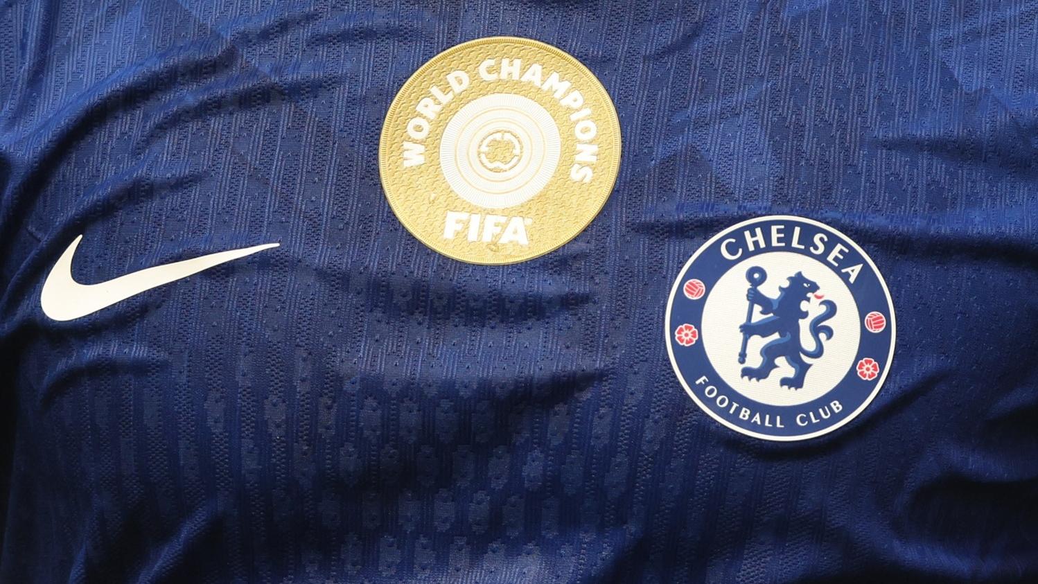 英超車路士。(路透社)