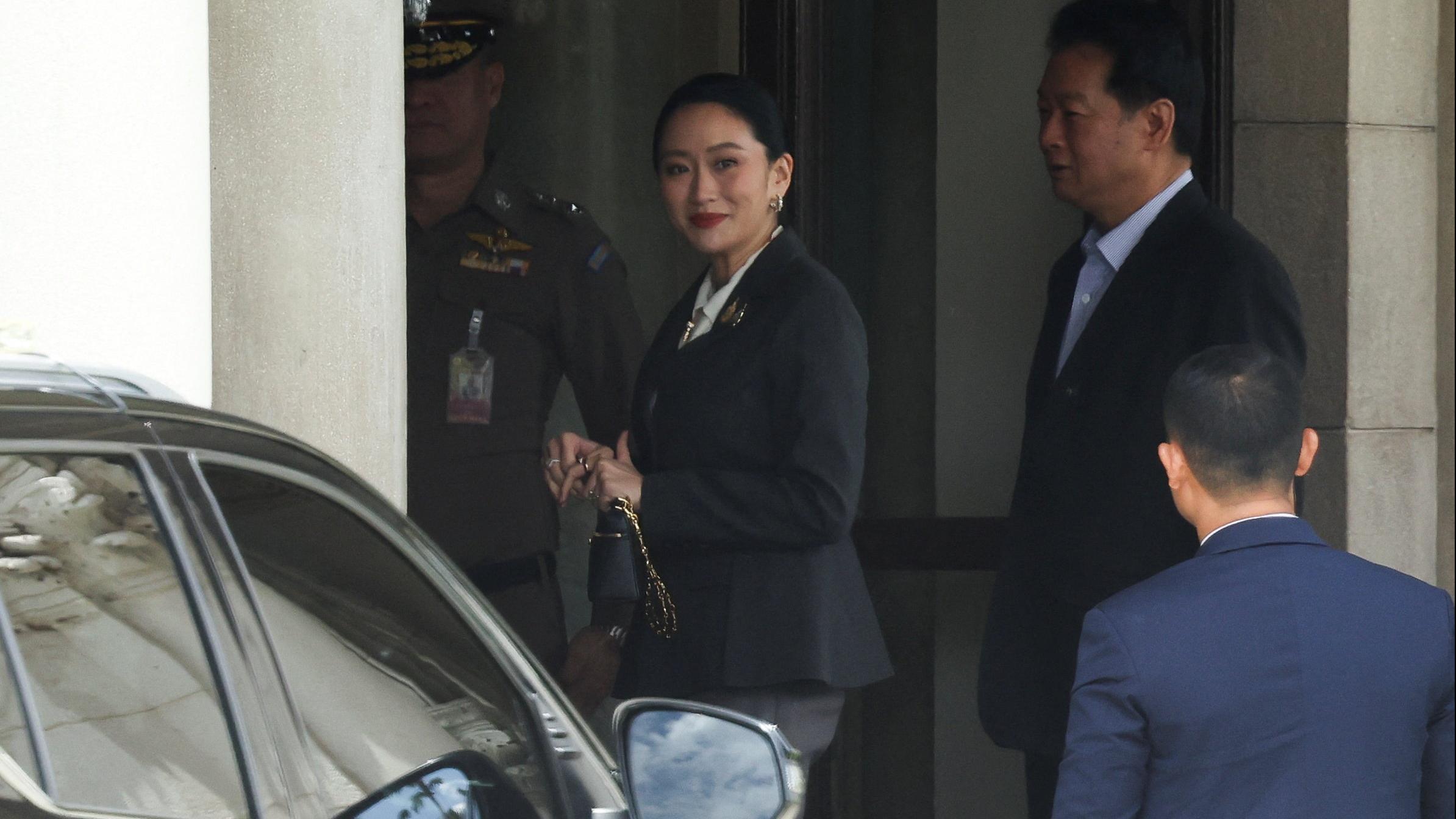 佩通坦出席泰國憲法法院聆訊。(路透社)