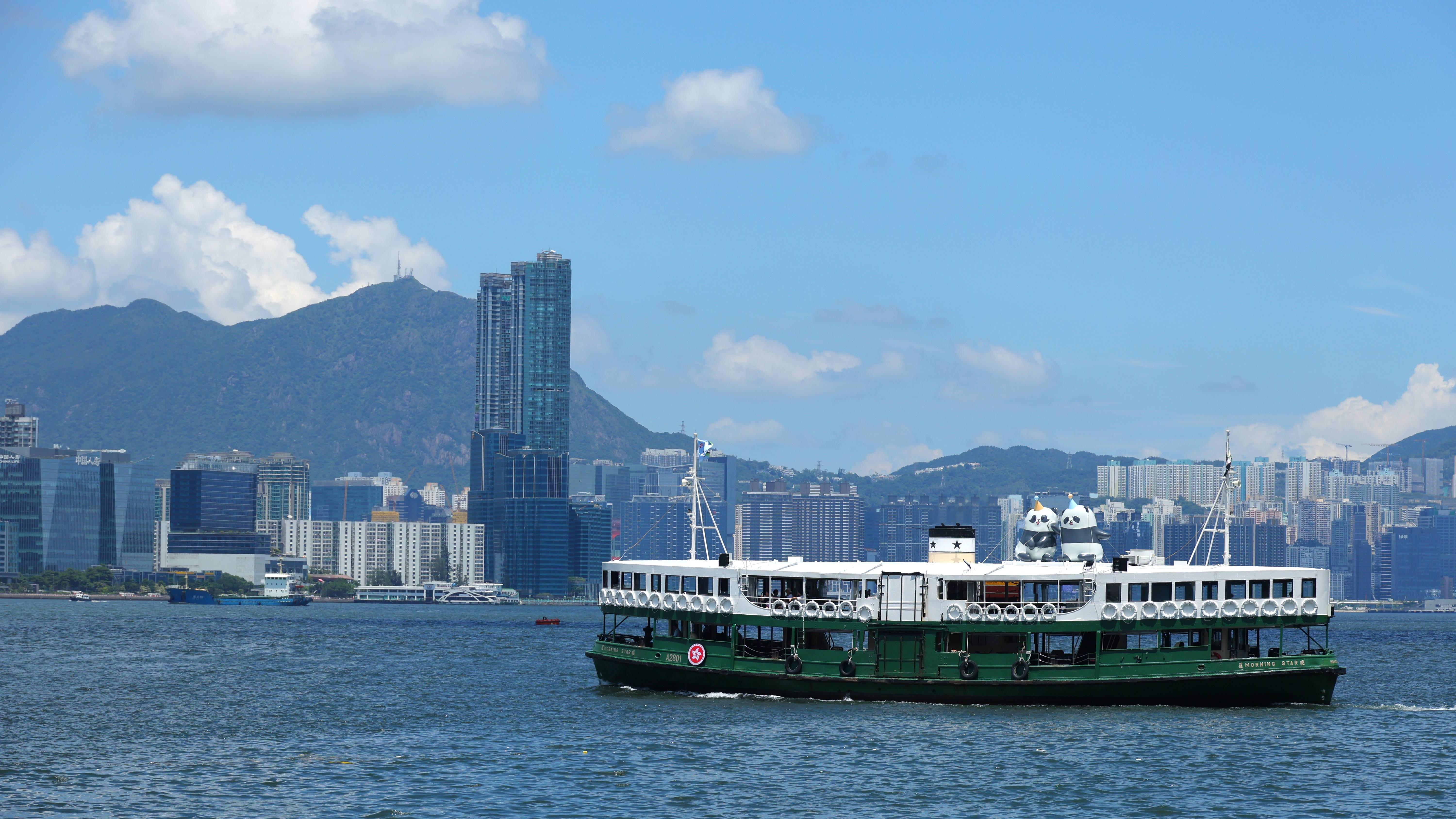 答应我！来香港就该这样玩！ 从日游到烟花夜航 维港游船精彩不踩雷