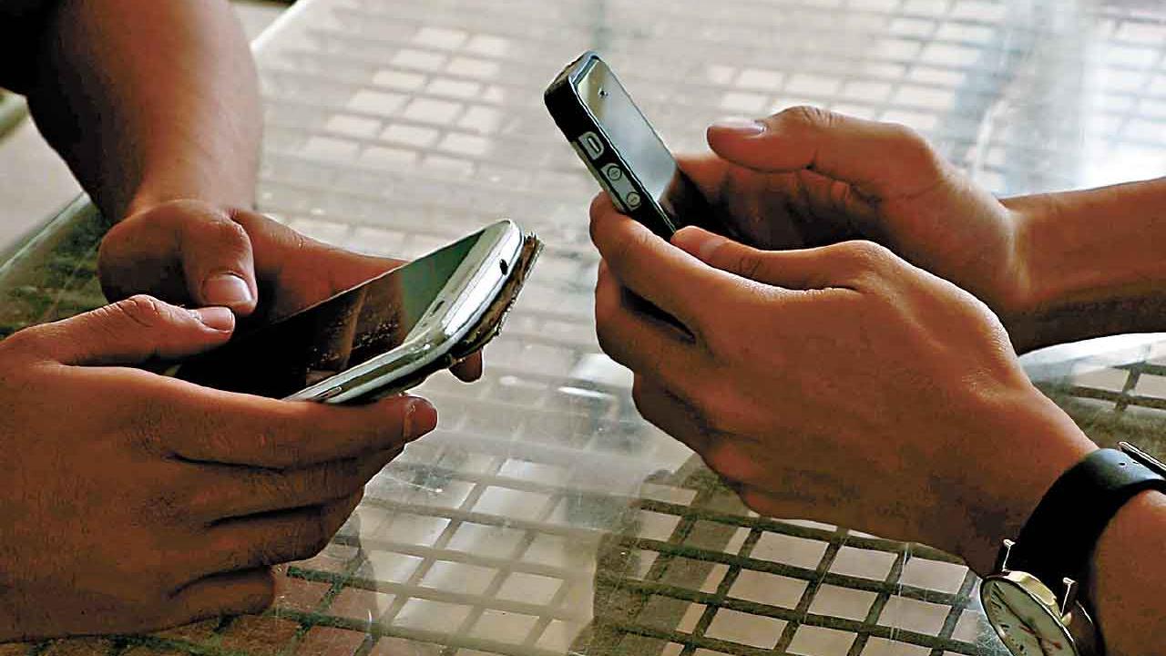 憂患精神疾病港人比例增 團體籲勿沉迷上網 建良好生活習慣