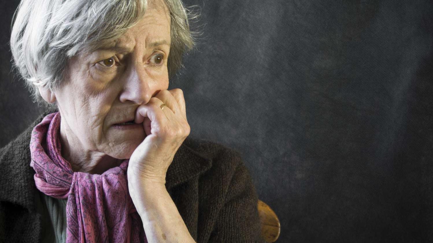 常眨眼易「睇過龍」恐腦退化先兆 醫生教4招預防腦退化