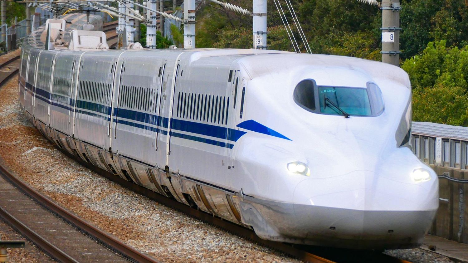 日本新幹線N700系列車。(網上圖片)