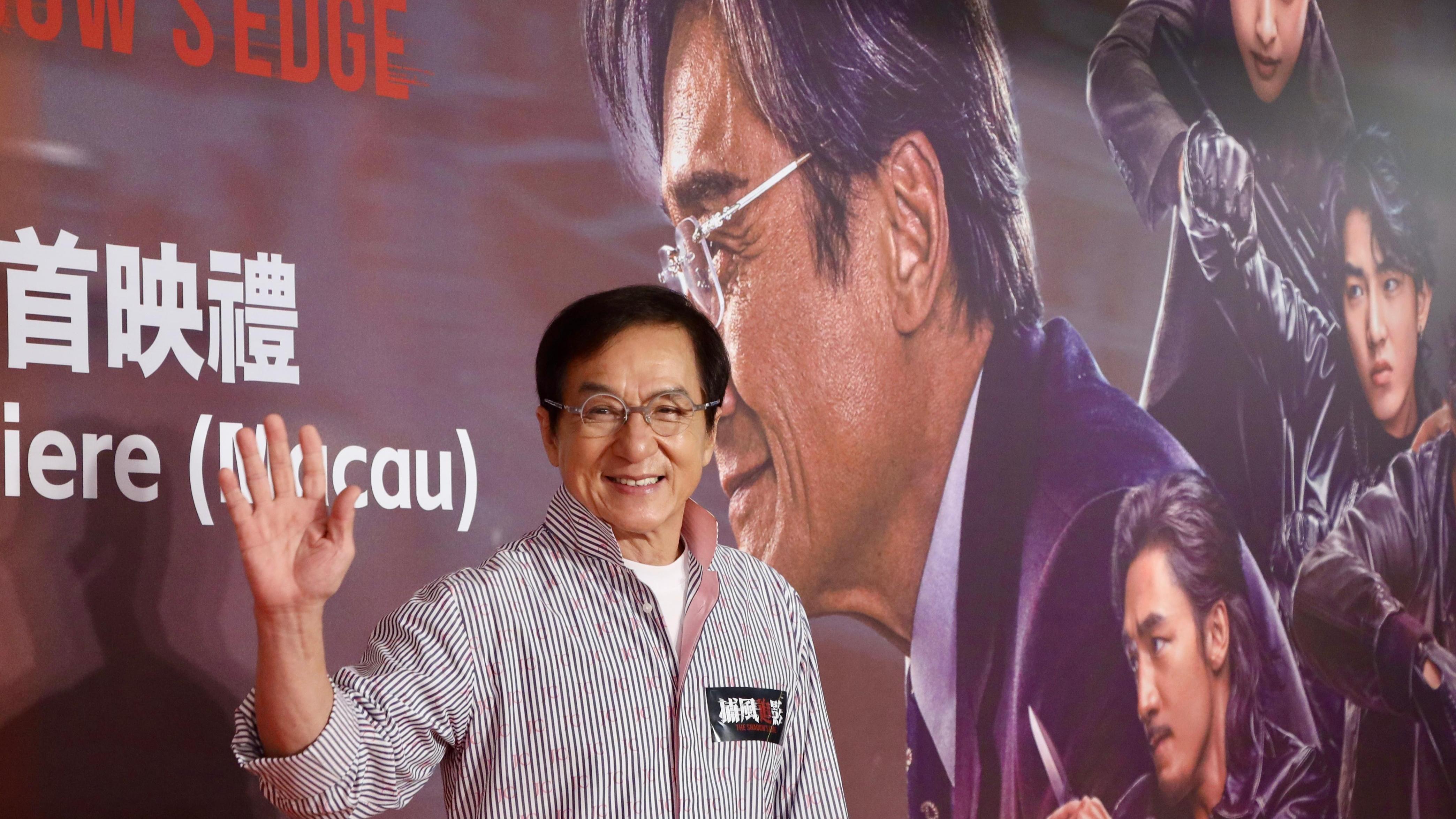 成龍嘆借港實景拍戲甚艱難 當年會展取景全靠董建華