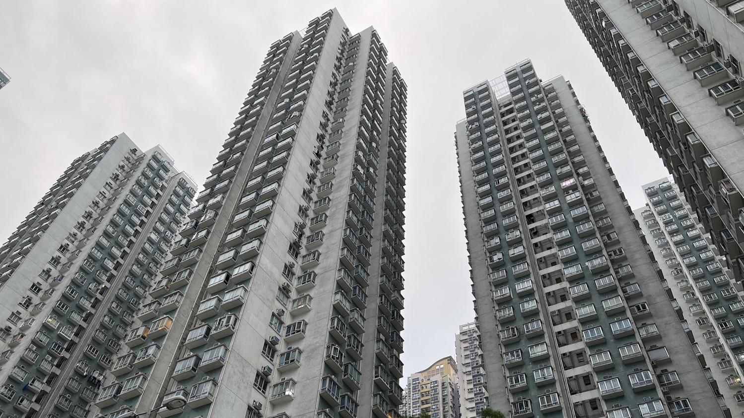 沙田第一城一對夫婦倒斃屋內。