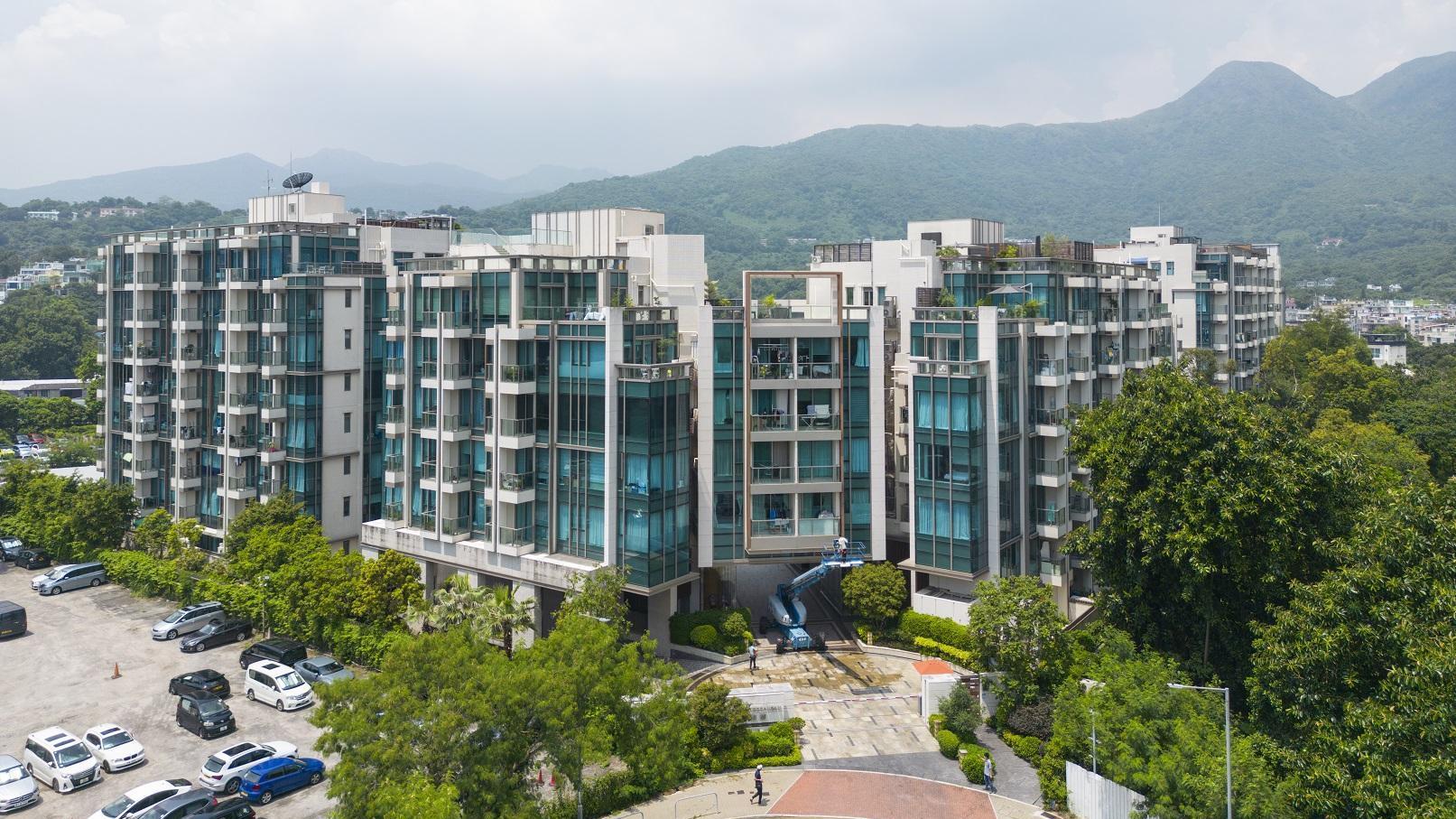 西貢逸瓏園兩房以蝕讓價沽售，一手業主大劈逾百萬，造價創同類新低。