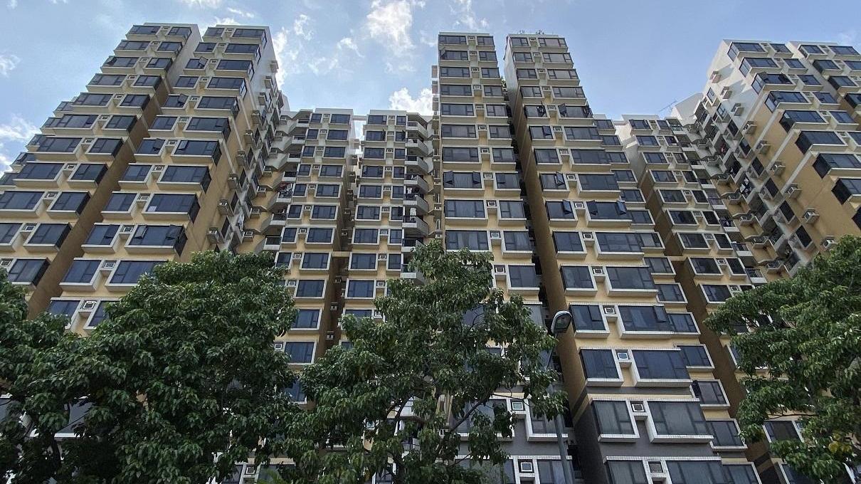 屯門豫豐花園連天台蝕讓盤，獲同區換樓客以full pay形式擲408萬元承接。(資料圖片)