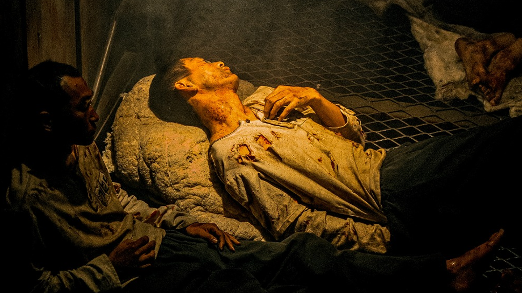 731｜逼真還原實驗恐怖慘況 香港評為三級片上映