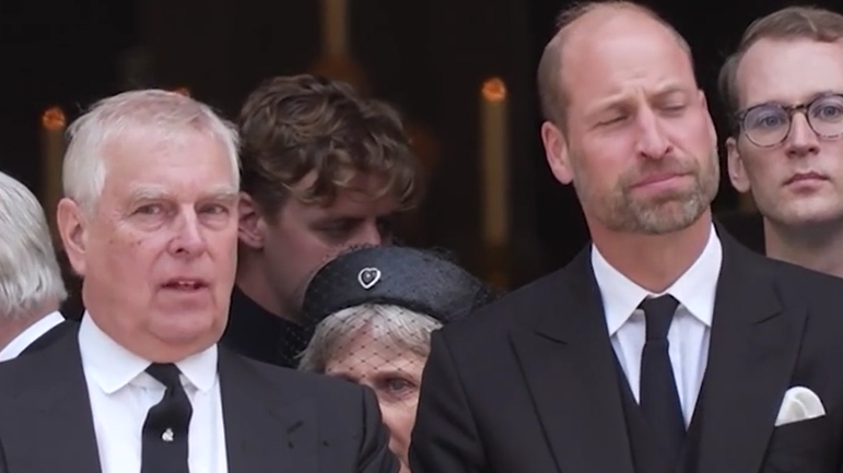 威廉公開場合疑「暗罵」安德魯 後者立即無晒笑容 過程被拍下(有片)