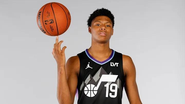 爵士新秀艾斯拜利。(猶他爵士官網)