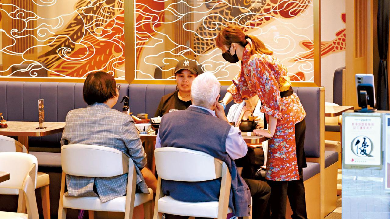 11招支援中小企 還息不還本再延長一年