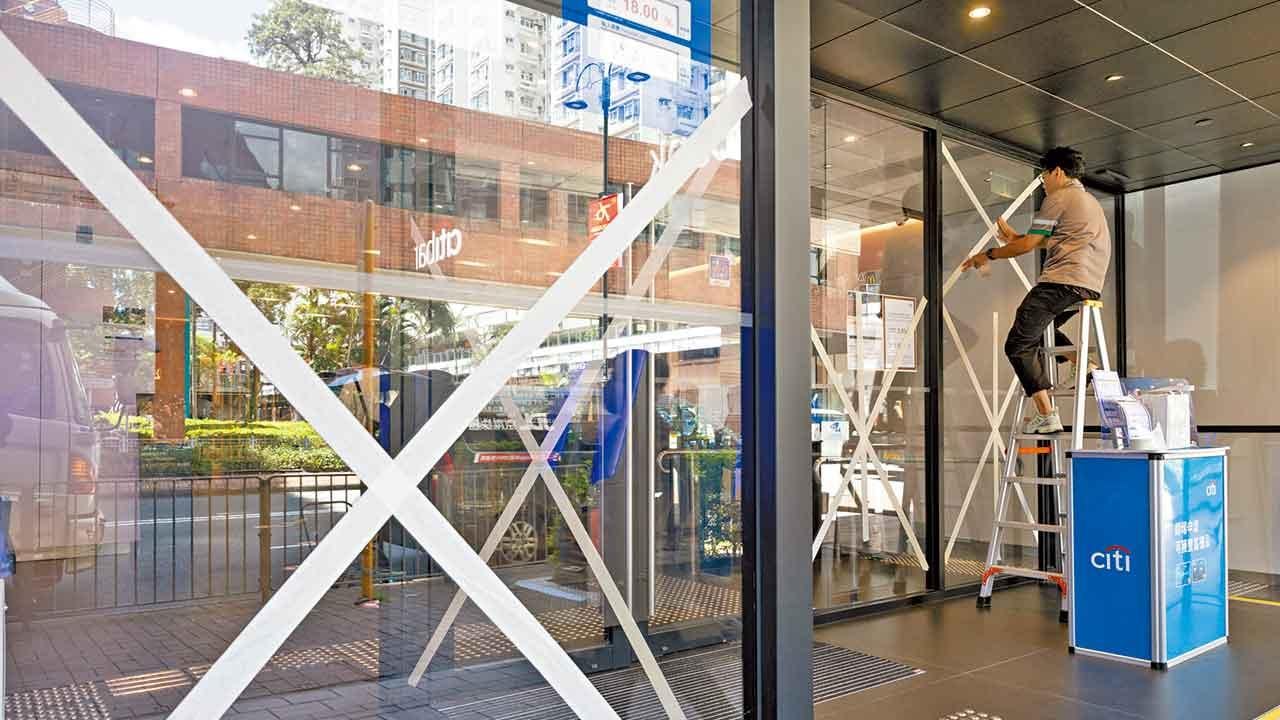 樺加沙超強來襲 料周三覆蓋全港 全城嚴陣以待