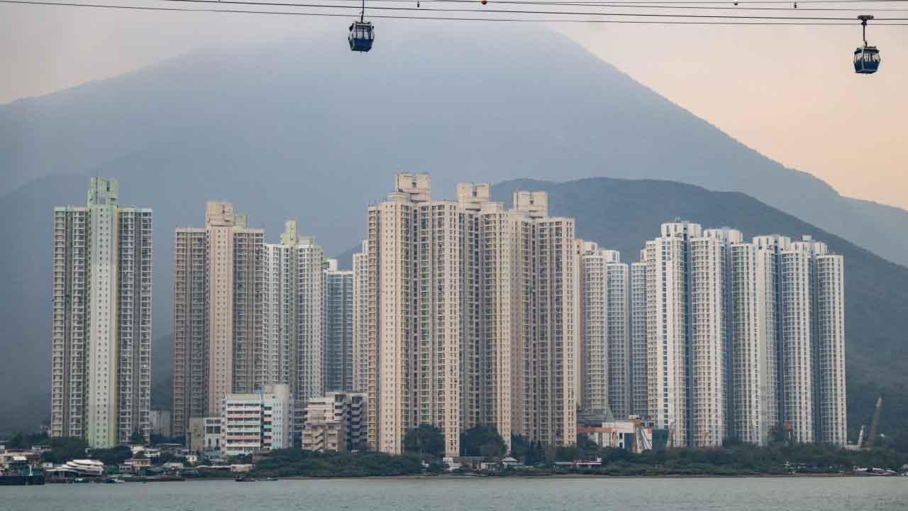 18個月還息不還本可穩經濟