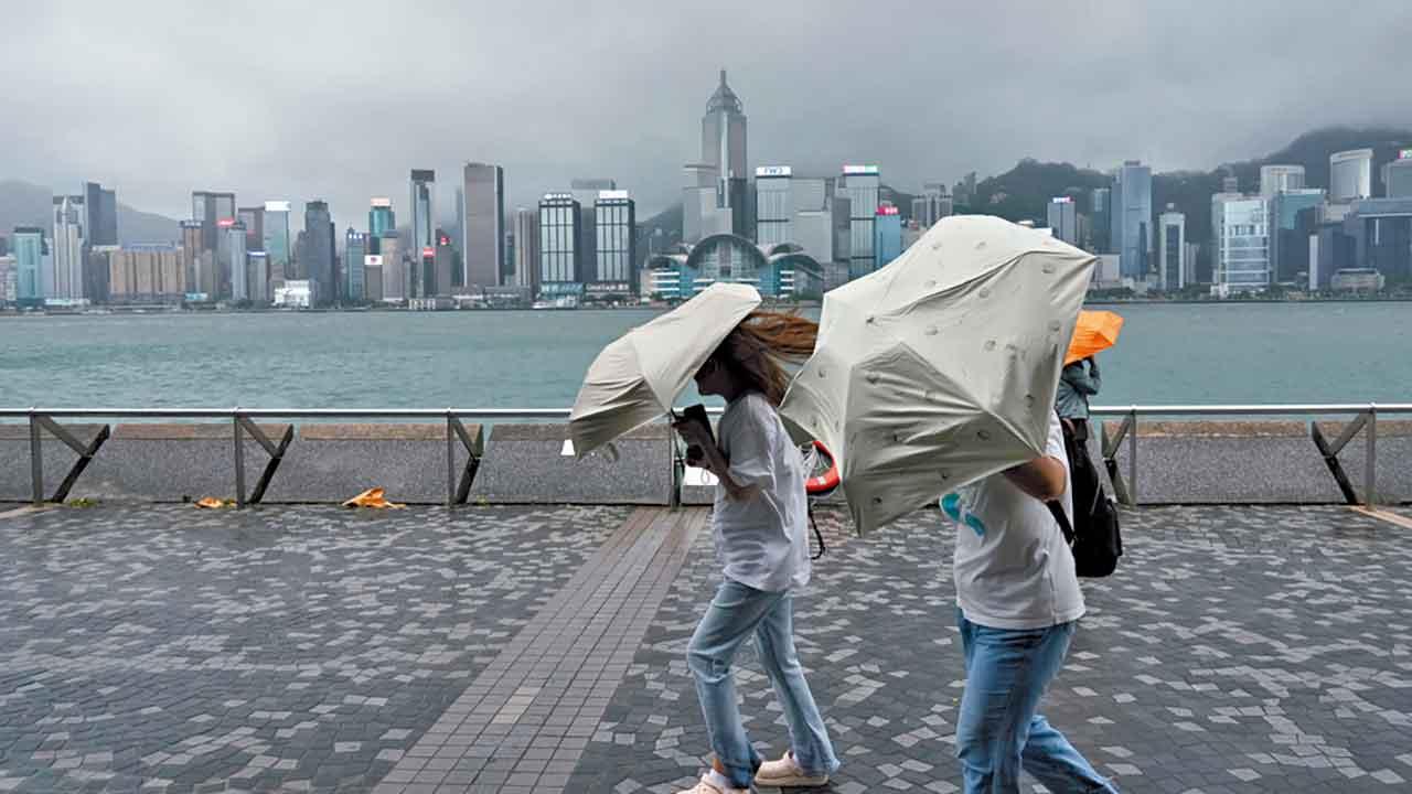 塔巴掠港 八號高懸16小時