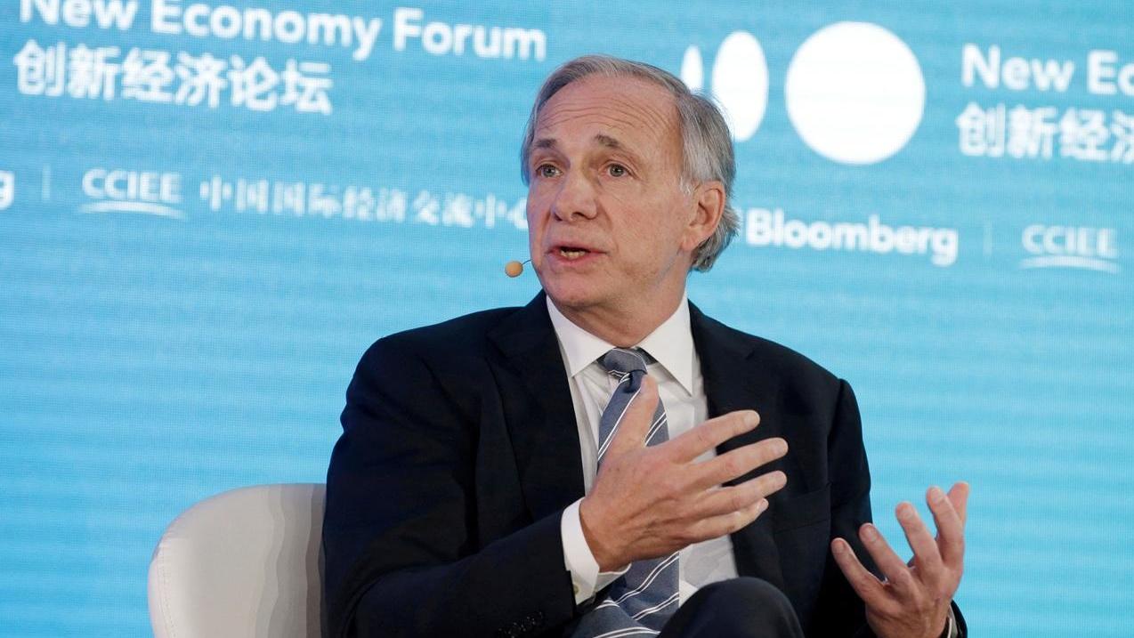 「鱷王」達利奧警告，美國債務心臟病3年發作。(資料圖片)