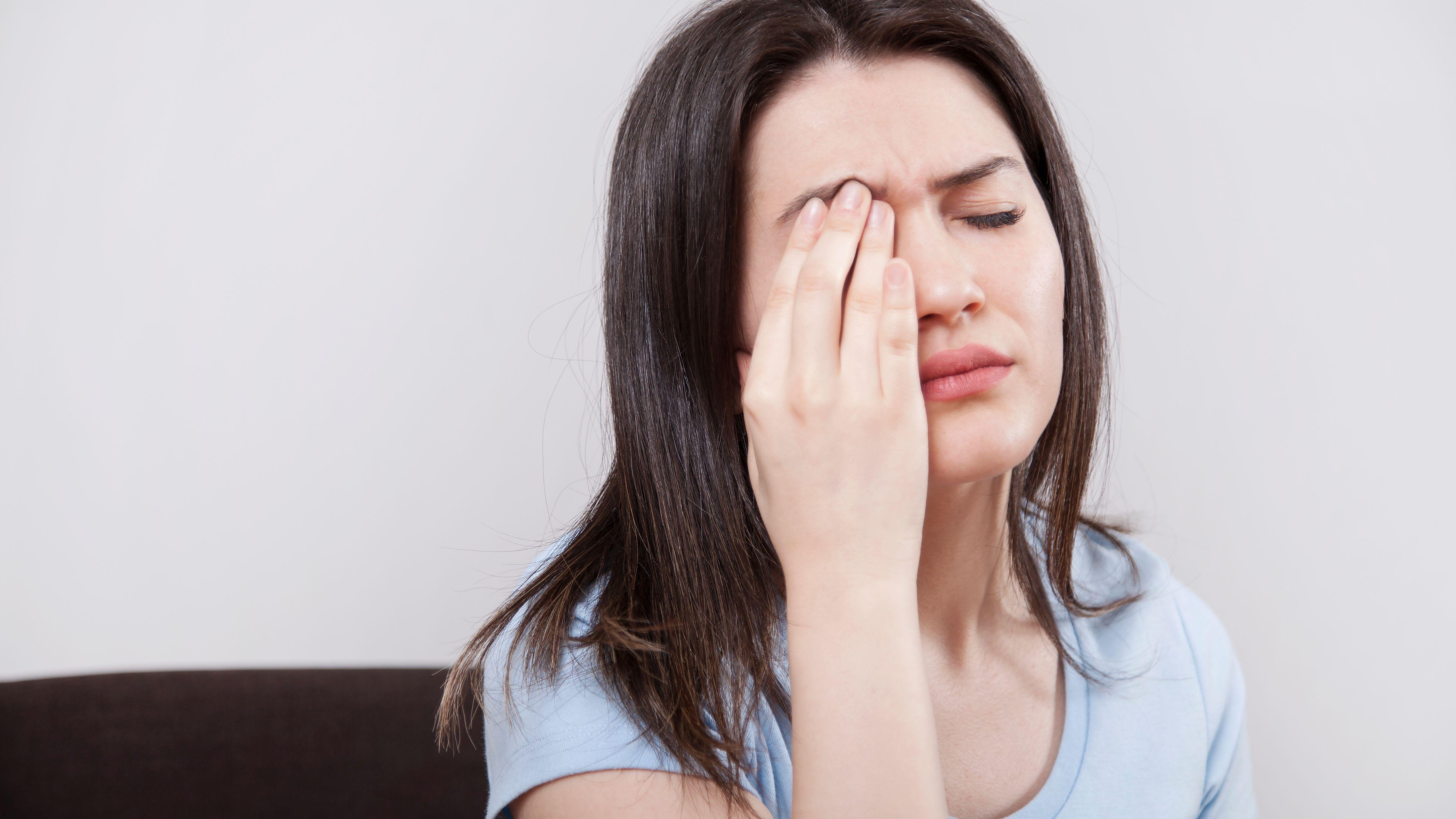 臉色蒼白 疲勞 慢性貧血 貧血 患癌 癌症 指甲斷裂