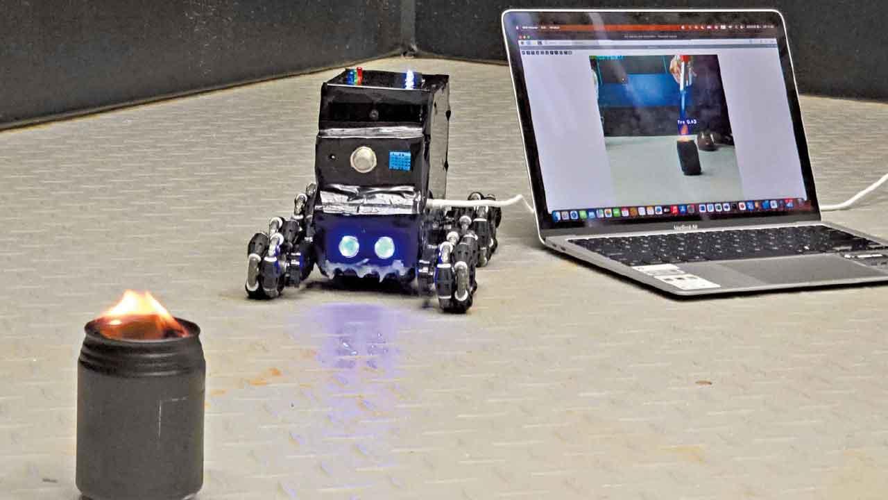 研樓宇管理機器人 自動巡樓 偵測結構 IVE生冀提升三無大廈安全