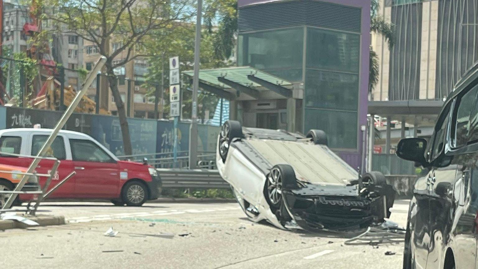 九龍城發生車禍。（fb「車cam L（香港群組）」圖片）